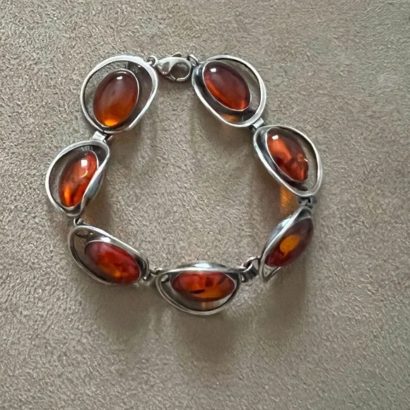 Authentic Baltic Amber & silver bracelet - Picture 7 of 9